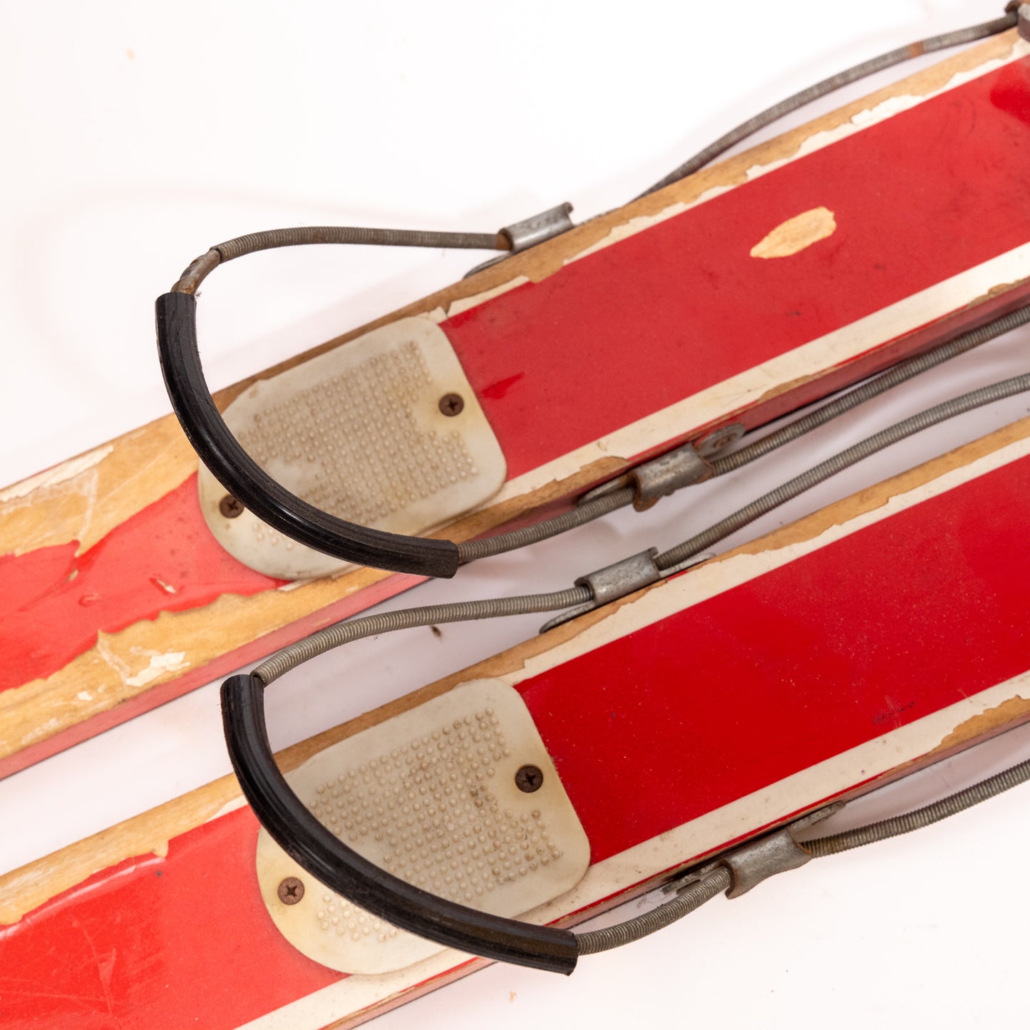 Vintage Silvretta Red Skis